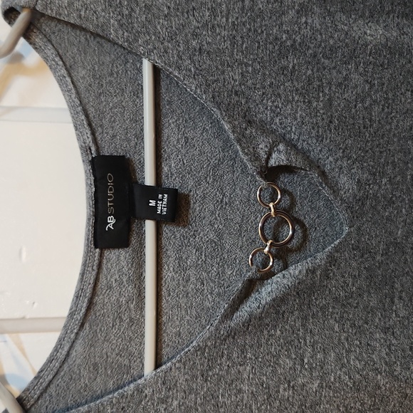 AB Studio Gray Top - Picture 2 of 3
